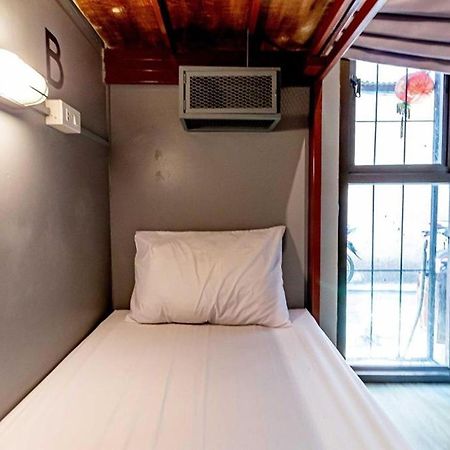 Loftel 22 Hostel Bangkok Buitenkant foto