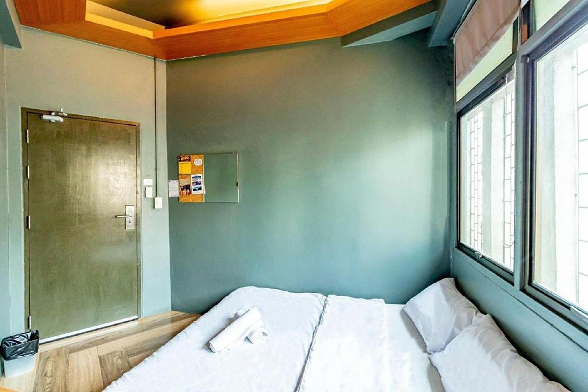 Loftel 22 Hostel Bangkok Buitenkant foto