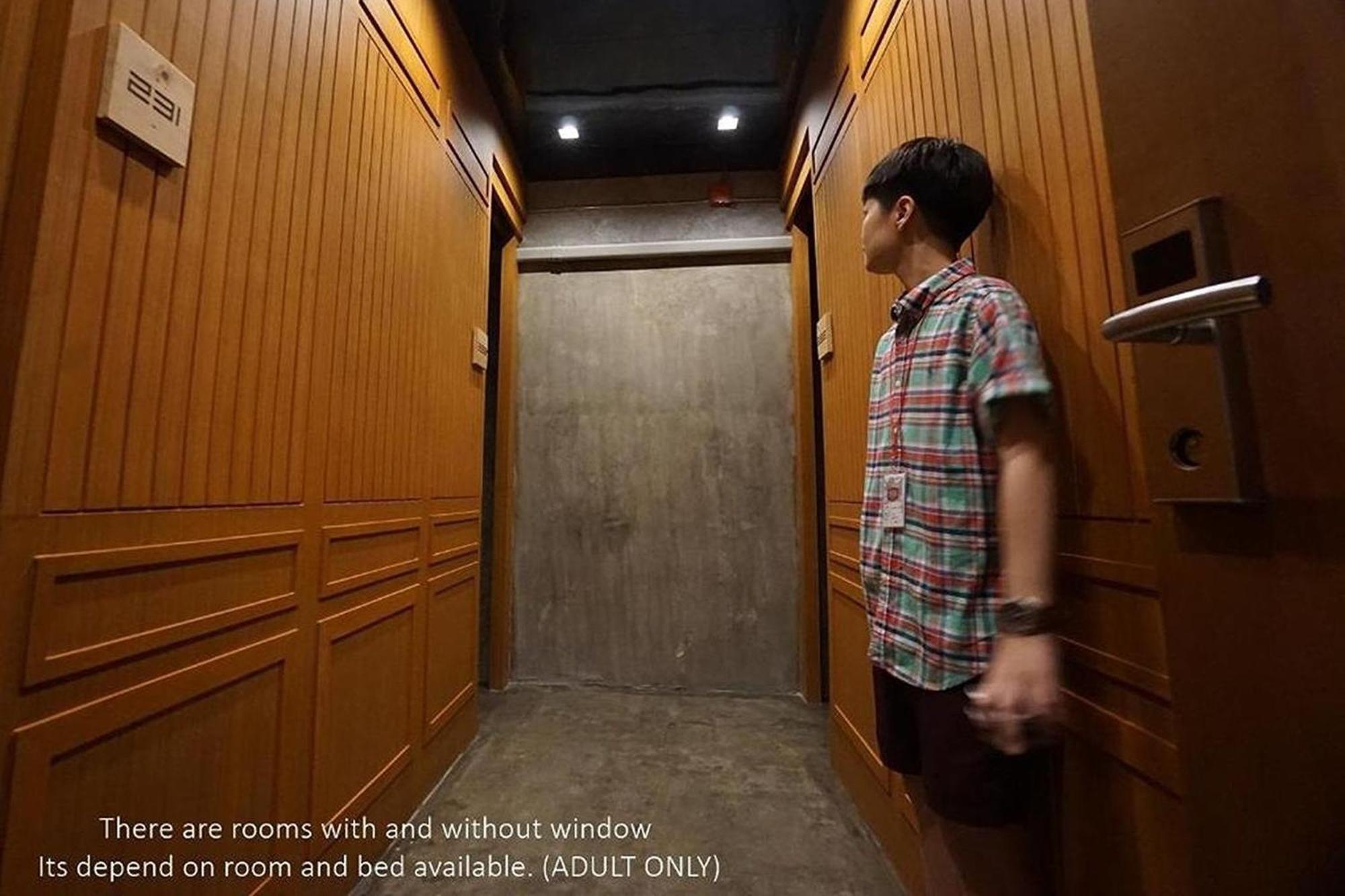 Loftel 22 Hostel Bangkok Buitenkant foto