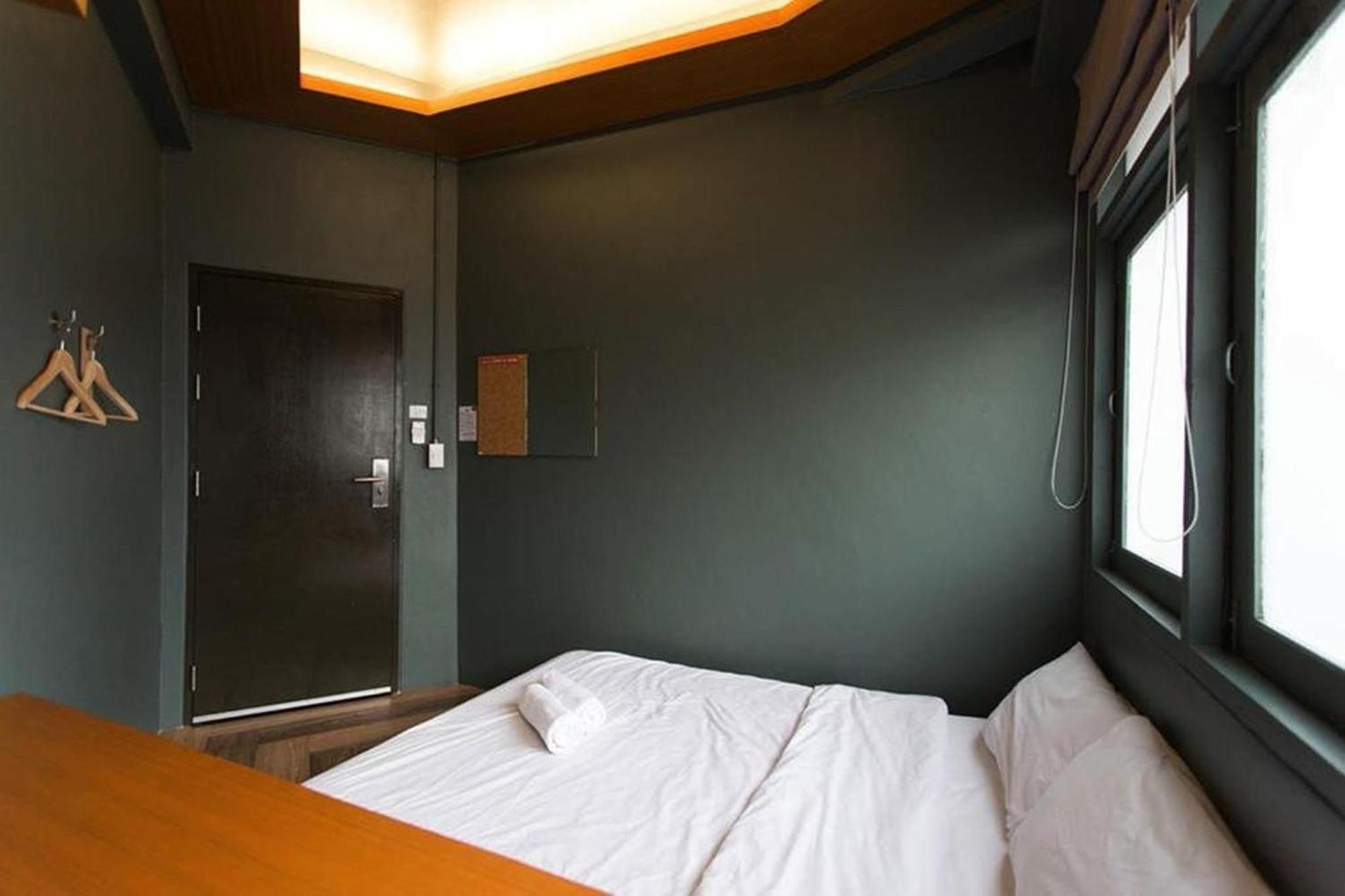 Loftel 22 Hostel Bangkok Buitenkant foto